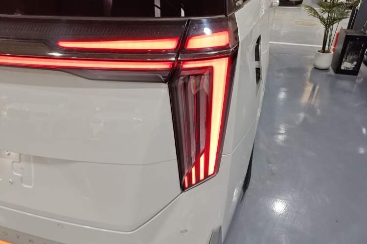 Used GAC Trumpchi M8 2024 Zongshi Series 400T Pioneer Edition