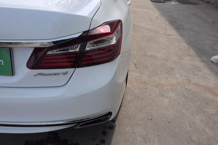 Used Honda Accord 2016 2.0L Comfort Edition
