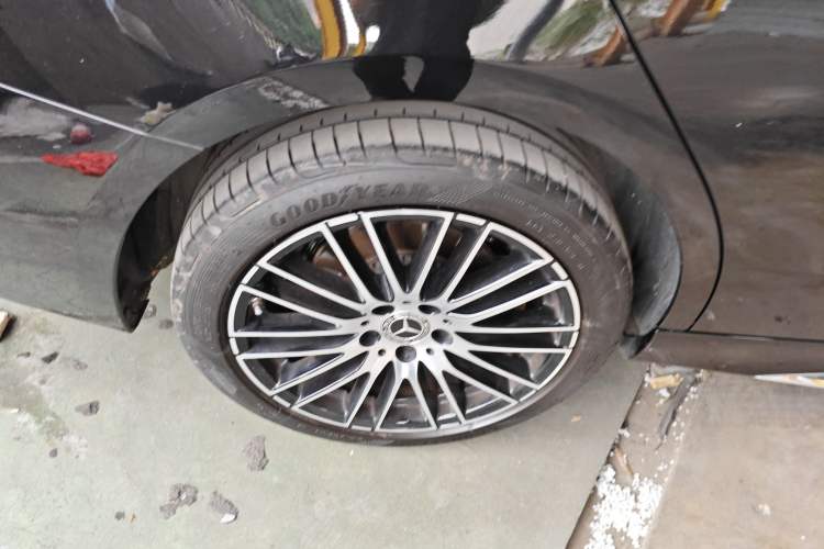 Used Mercedes-Benz C-Class 2023 C 260 L Sport Edition Exterior 5