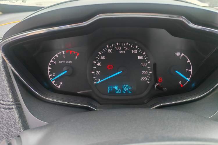 Used Ford Escort 2015 1.5L Automatic Fashion Model