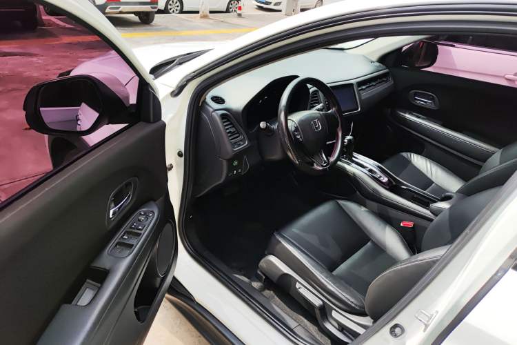 Used Honda Vezel 2019 220 TURBO CVT Elite Edition China VI
