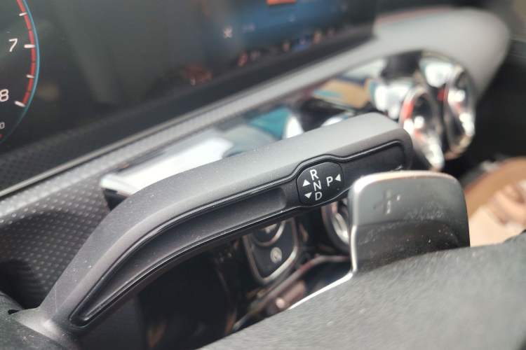 Used Mercedes-Benz A-Class 2020 Restyled A 200 L Sport Sedan Fashion Version