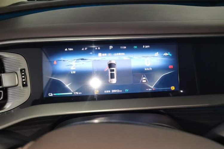 Used Denza D9 2024 DM-i 980 Four-Wheel Drive Flagship Model Instrument Cluster