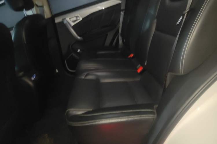 Used Geely Auto Vision X6 2016 1.8L Manual Luxury Model
