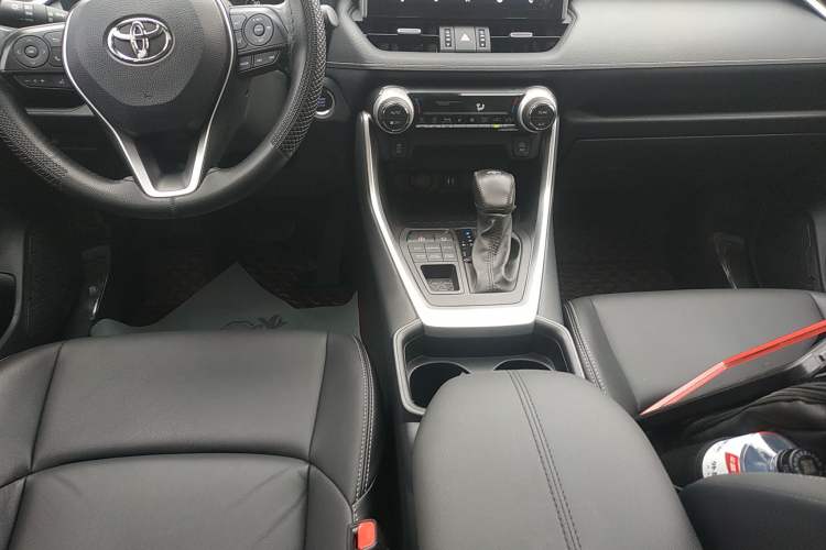 Used Toyota Wildlander 2022 2.0L CVT Four-Wheel Drive Luxury Edition Gear Lever