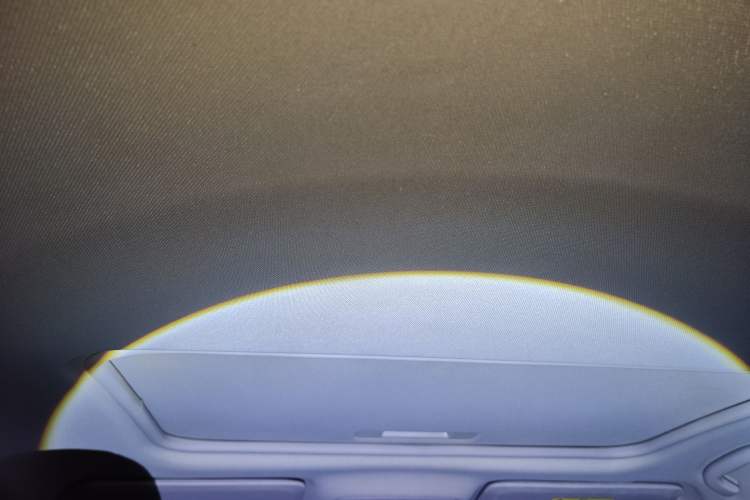 Used Chevrolet Malibu XL 2018 530T Automatic Luxury Edition Headliner