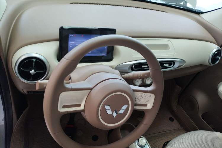 Used Wuling Hongguang MINIEV 2025 Four-Door Version Advanced Edition