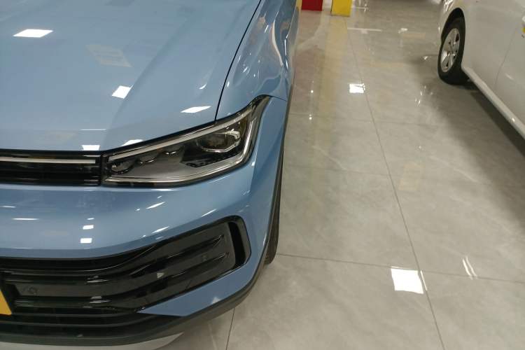 Used Volkswagen Tharu 2025 NewRui 300TSI Prestige Edition
