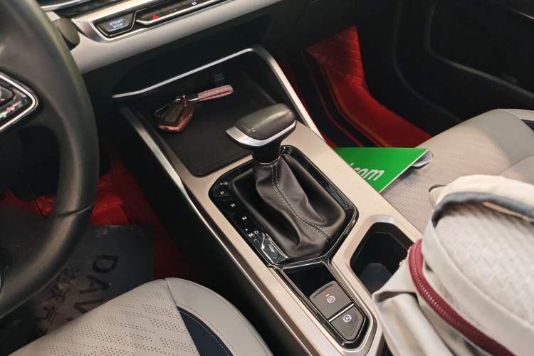 Used Geely Auto Emgrand 2022 4th Generation 1.5L CVT Flagship Model
