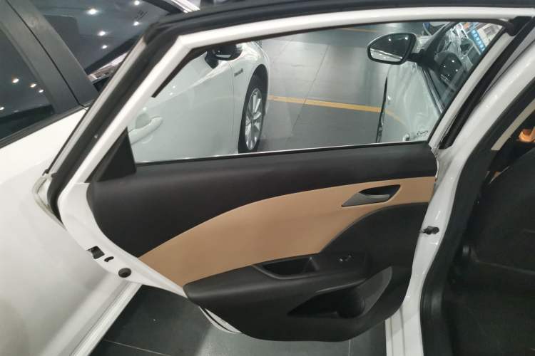 Used Chevrolet Monza 2020 320 Automatic Enjoyment Edition