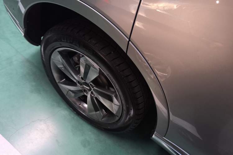 Used Wey Mocha New Energy 2023 Two-Wheel Drive Long-Range Version Exterior 5