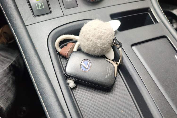 Used Lexus CT 2017 CT200h Elite Edition Solid Color China V Standard Vehicle Key