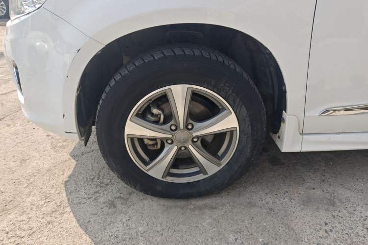 Used Haval H6 2015 Upgraded Model 1.5T Manual Two-Wheel Drive Elite Version