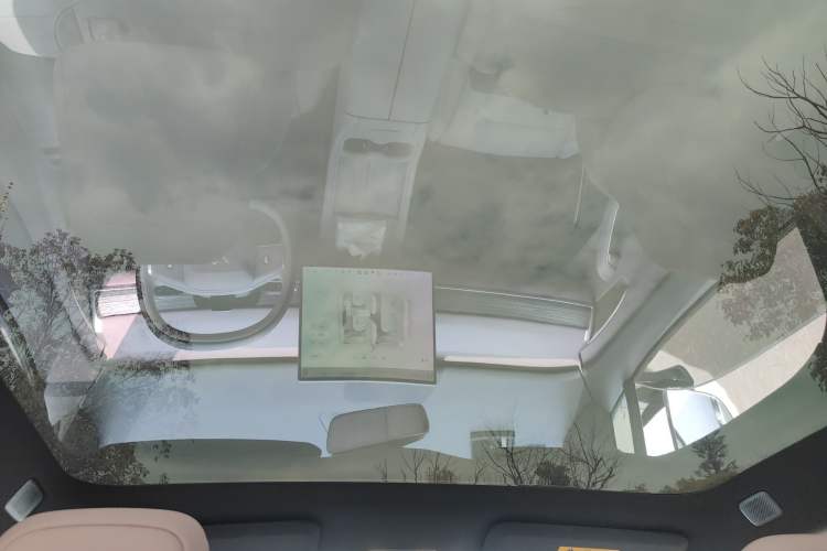 Used ONVO L60 2025 Model—60 kWh Rear-Wheel-Drive Version