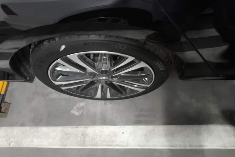 Used Chery Arrizo 8 2023 High-Performance Edition 2.0T DCT Powerfully Equipped Exterior 5