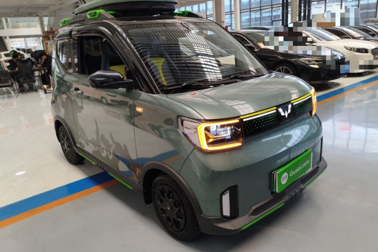 Used Wuling Hongguang MINIEV 2022 GAMEBOY 300km Enthusiast Model with Lithium Iron Phosphate Exterior 1