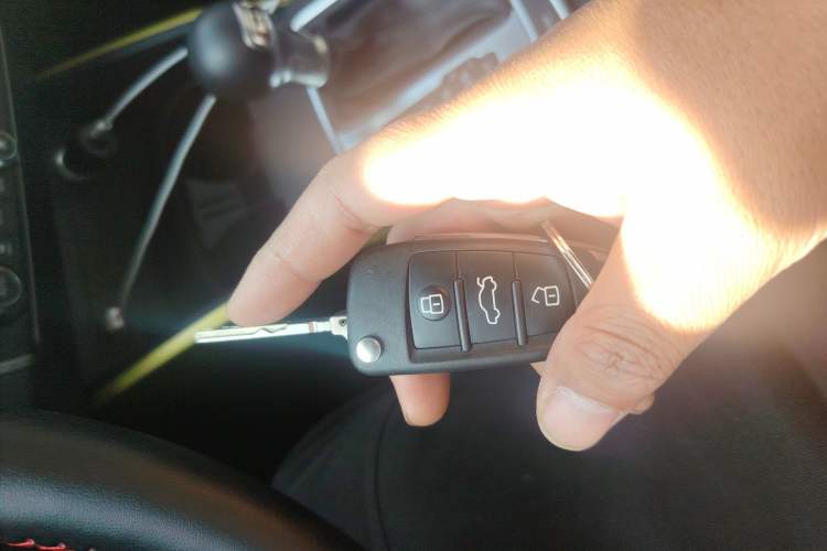 Used Audi Q2L 2018 35 TFSI Fashion Dynamic Version China VI Emission Standard
