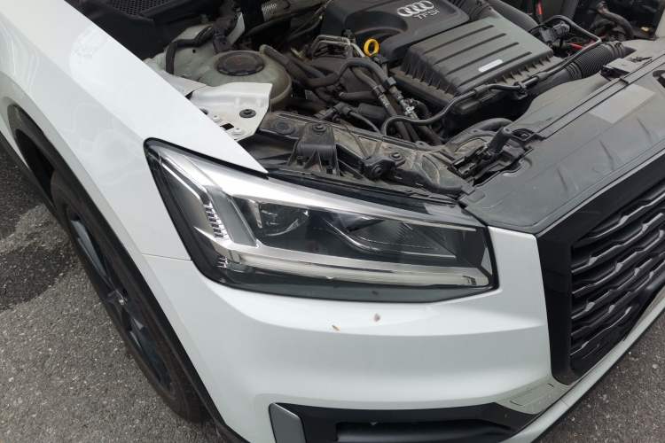 Used Audi Q2L 2021 35 TFSI Progressive Dynamic Edition Right Front Headlight