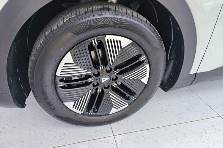 Used Deepal S05 2024 200Max Range-Extended Long-Range Version