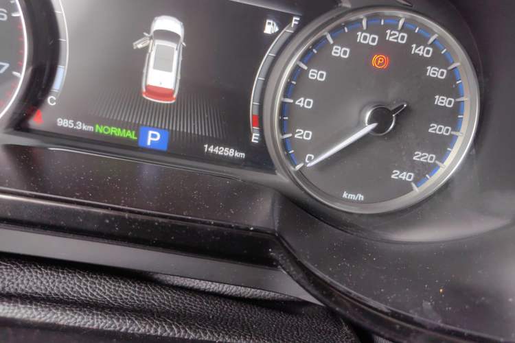 Used GAC Trumpchi GS8 2017 320T Two-Wheel Drive Luxury Smart Connectivity Version (7 Seats)