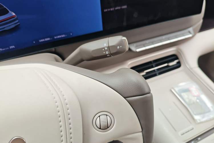 Used IM LS6 2026 Model Pure Electric Pro Gear Lever