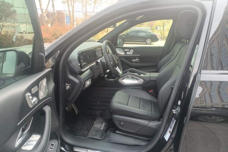 Used Mercedes-Benz GLS  Left Front Seat