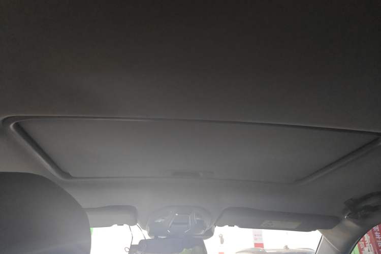 Used Baojun RC-5 2020 RC-5W 1.5T CVT Smart Shine Flagship Model