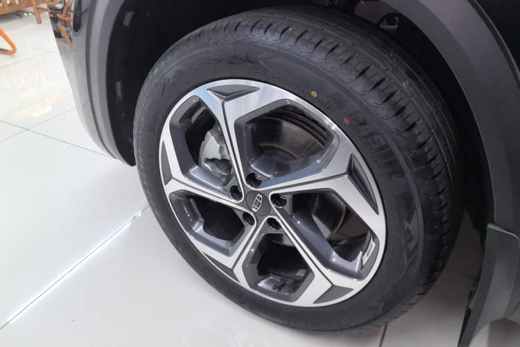 Used Geely Auto Monjaro L 2024 2.0TD DCT EVO Two-Wheel Drive Long-Range Version Left Front Wheel Hub