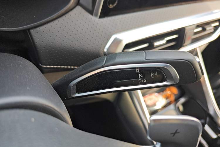 Used SAIC MAXUS G50 2023 PLUS 1.5T Happiness-Recommended Automatic Cruise Version
