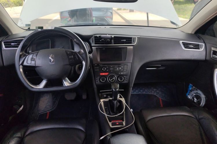 Used DS 5LS 2014 1.6T Elegant Version THP160
