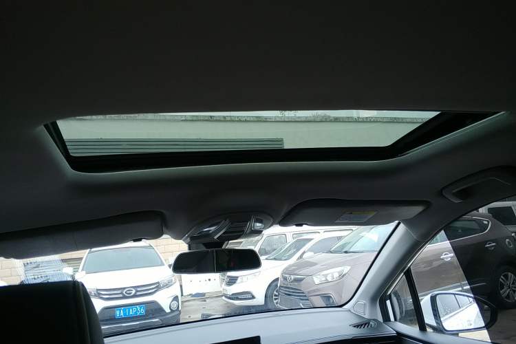 Used Wuling Jiachen 2022 1.5T CVT Deluxe Flagship Edition Headliner