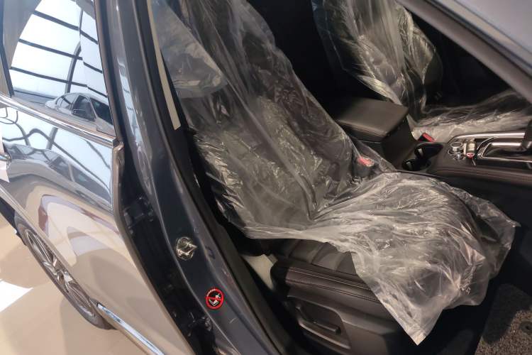 Used Mazda CX-5 2021 2.5L Automatic 4x4 Flagship Edition Right Front Seat