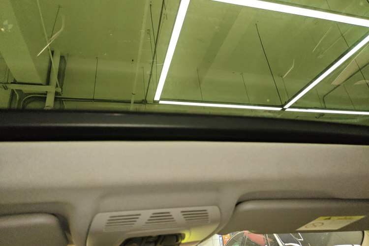 Used BMW X1 2020 sDrive25Li Leading Model Headliner