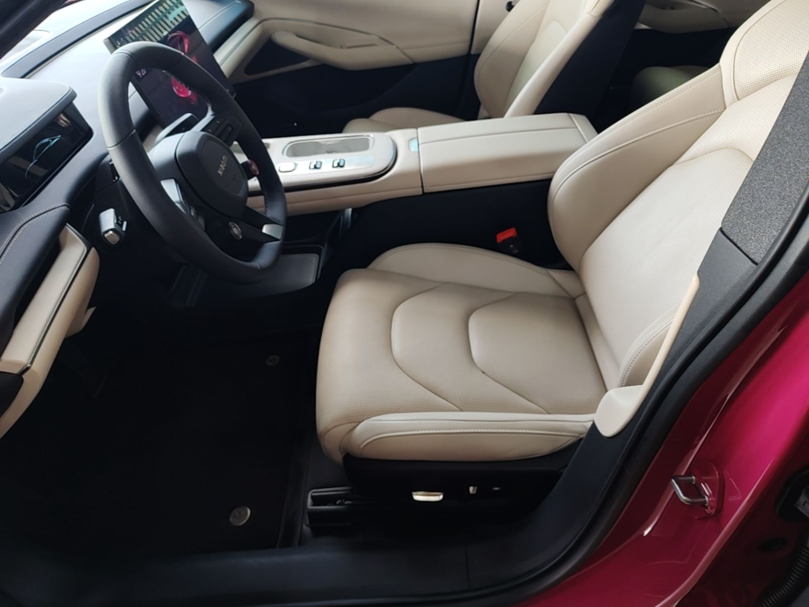 Xiaomi Auto SU7 2024 Rear-Drive Ultra-Long Range Advanced Pro-Level Intelligent Driving Version — снимка 17