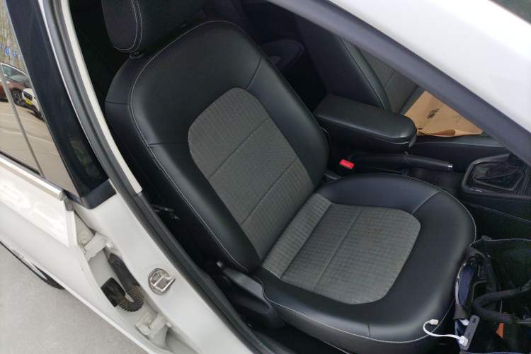 Used Volkswagen Santana 2018 1.5L Automatic Comfort Edition Right Front Seat