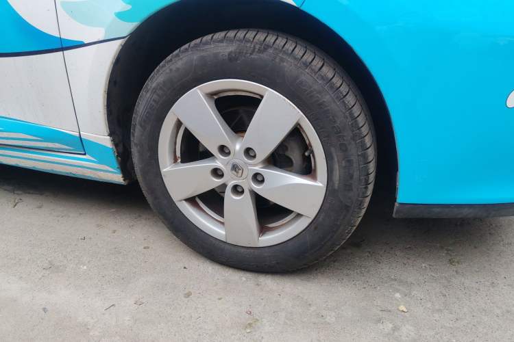 Used Renault Fluence 2011 2.0L Fashion Edition
