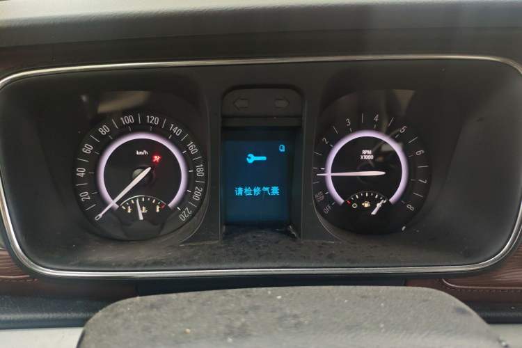 Used Buick GL8 2017 25S Luxury Version China V Standard
