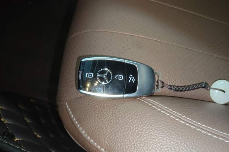 Used Mercedes-Benz E-Class 2019 Restyled E 300 L Luxury Edition