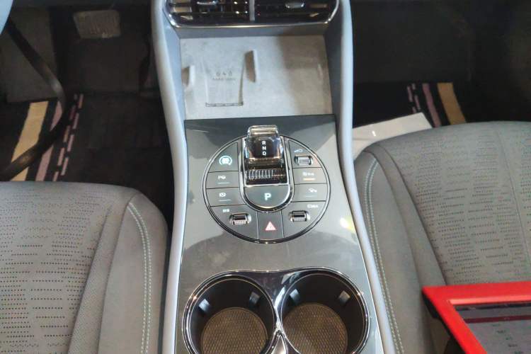 Used BYD Seal 06GT 2025 Intelligent Driving Version 605 Heatwave Edition Gear Lever