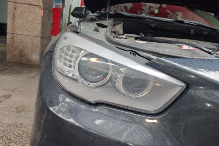 Used BMW 5 Series GT 2015 528i Leading Model