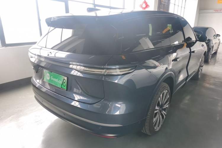 Used Nio ES8 2023 75 kWh Executive Edition

