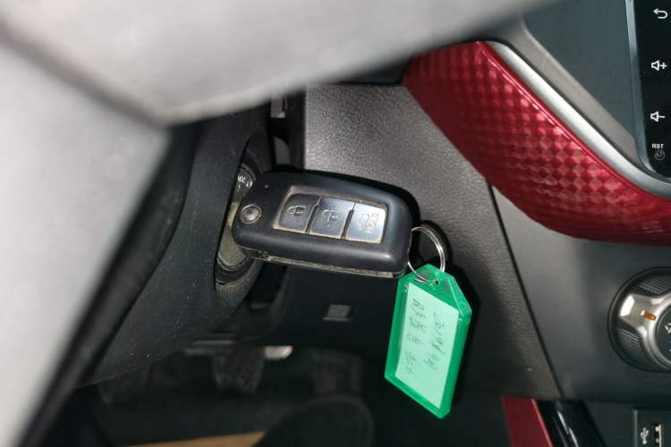 Used Nissan Lannia 2019 1.6L Manual Cool Edition China VI
