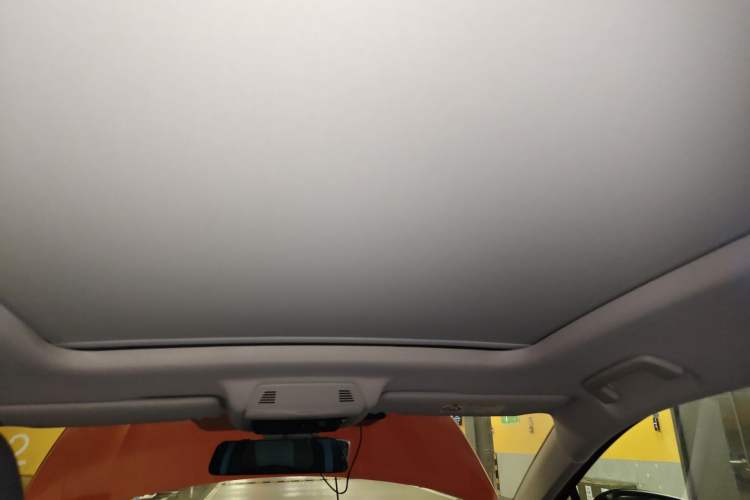 Used Volkswagen ID.6 CROZZ 2021 Long-Range PURE+ Edition Headliner