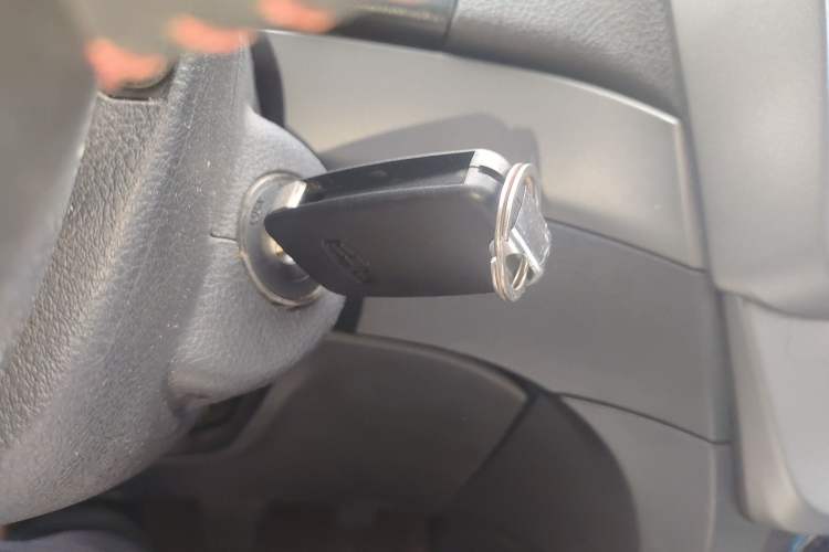 Used Geely Auto GX7 2013 1.8L Manual Luxury Model