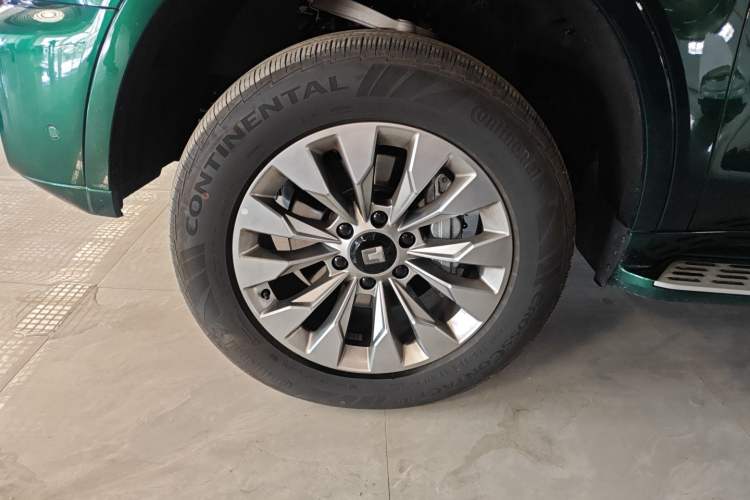 Used Tank 500 New Energy 2026 Model—Hi4-Z Smart Enjoyment Version Left Front Wheel Hub