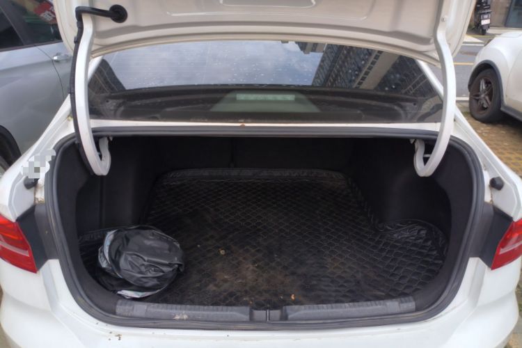 Used Volkswagen Lavida 2021 1.5L Automatic Comfort Edition
