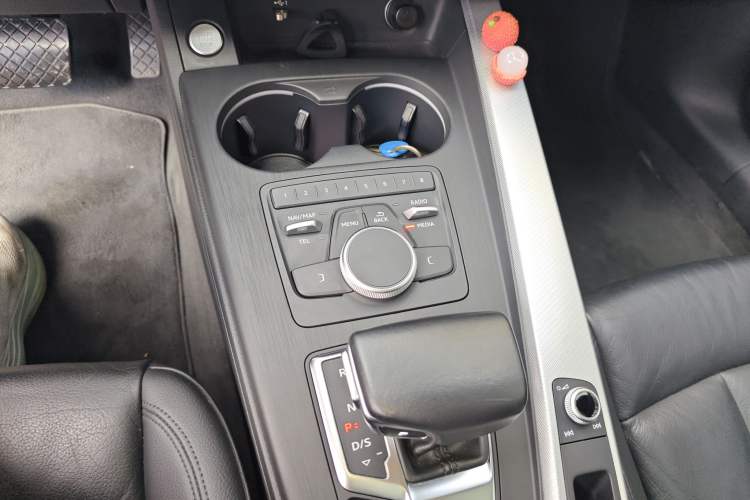 Used Audi A5 2017 Coupe 40 TFSI Fashion Model