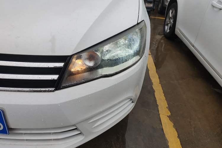 Used Volkswagen Jetta 2015 1.6L Manual Fashion Edition