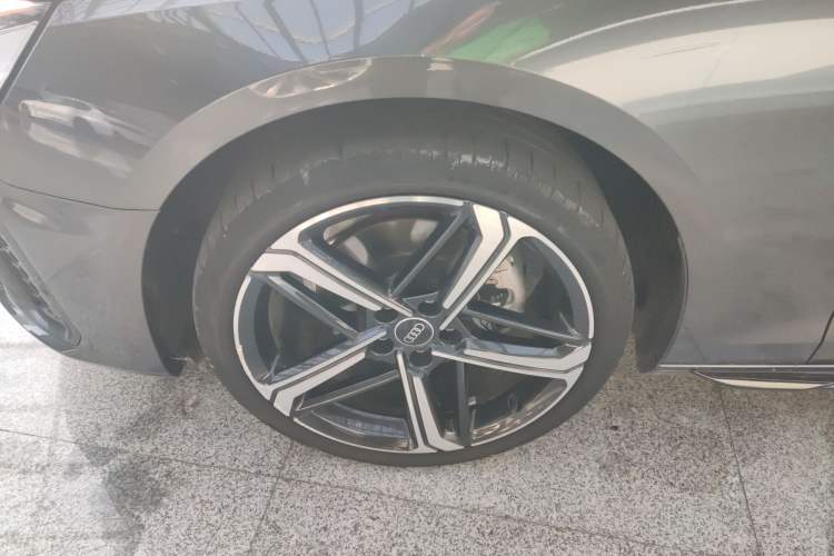 Used Audi A4L 2024 40 TFSI Luxury Dynamic Edition