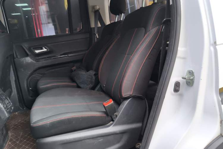 Used CHANGAN OSHAN X70A 2018 1.5L Manual Standard Edition Left Rear Seat